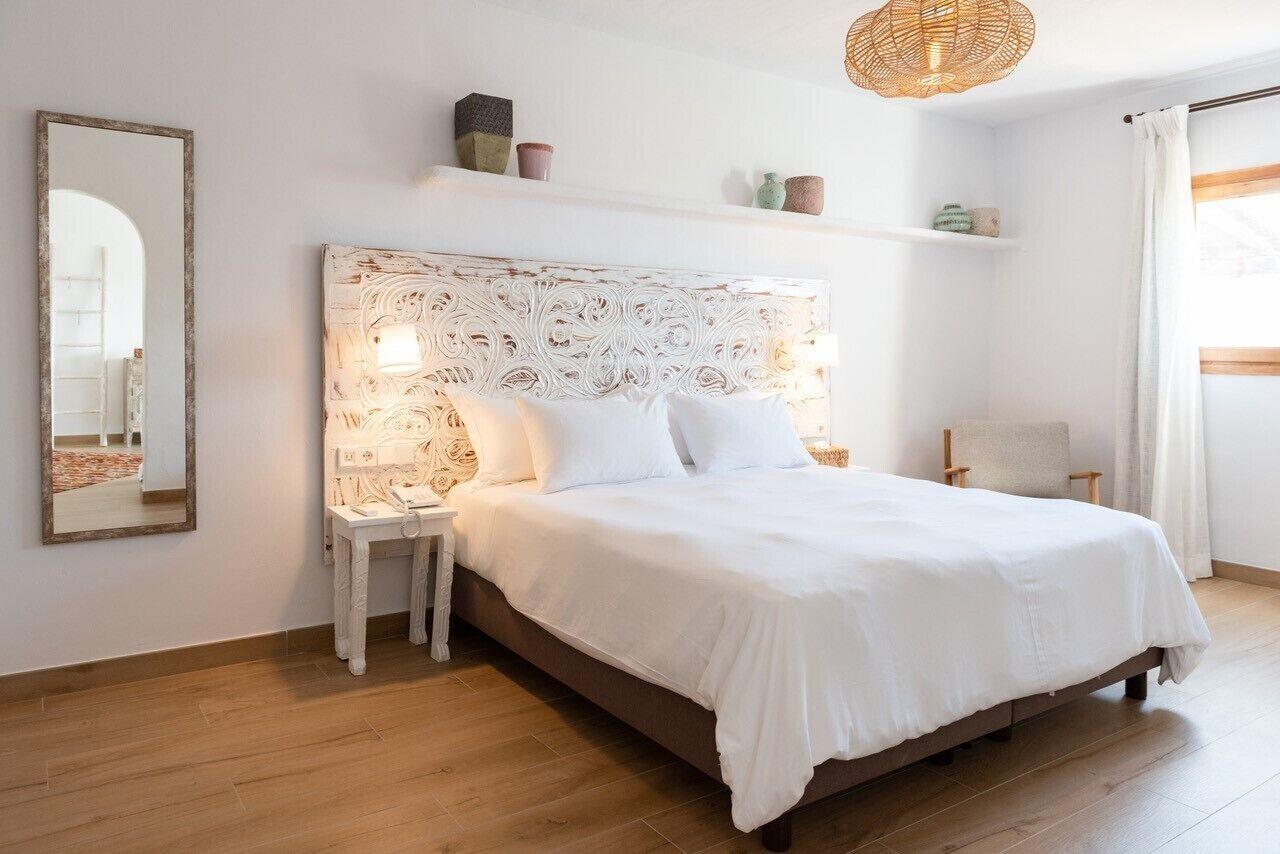 Petunia Ibiza (Adults Only) Hotel Кала Вадела Екстериор снимка