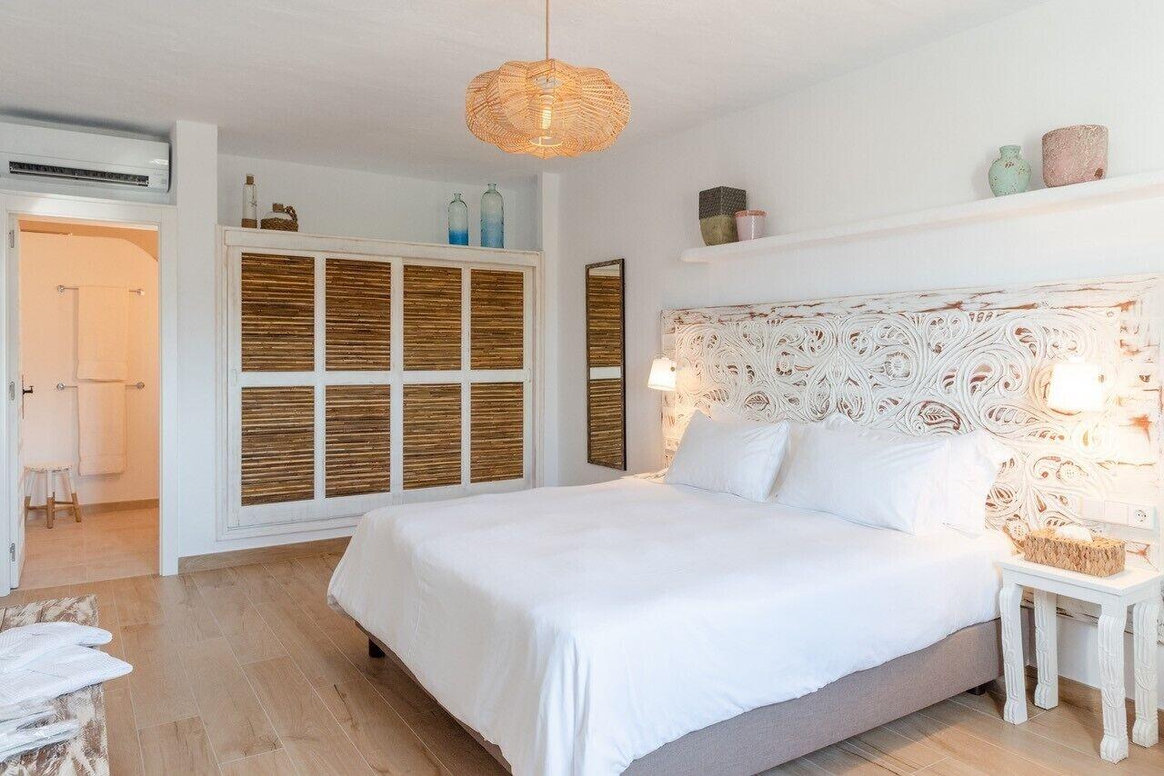 Petunia Ibiza (Adults Only) Hotel Кала Вадела Екстериор снимка
