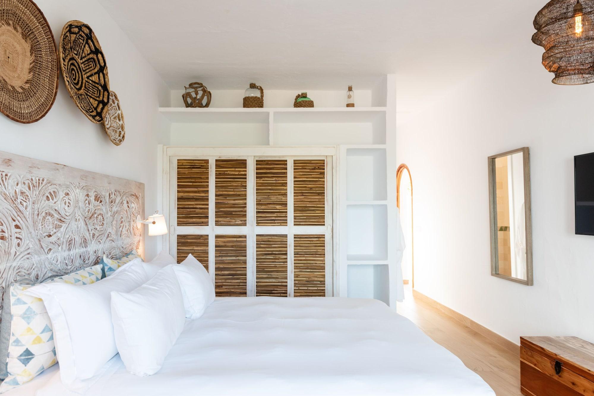 Petunia Ibiza (Adults Only) Hotel Кала Вадела Екстериор снимка